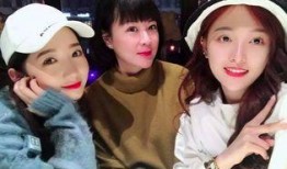 娱乐吃瓜艺人出道前改名,揭秘艺人出道前改名背后的故事