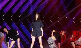 网友爆料过生日的视频,温馨视频引网友热议