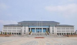 河南信阳学院最新爆料事件,校园事件引发社会关注