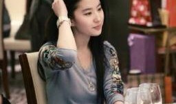 帝师爆料娱乐圈女明星,娱乐圈女明星背后的惊人真相