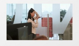 女子打电话爆料的视频素材,揭秘惊人内幕